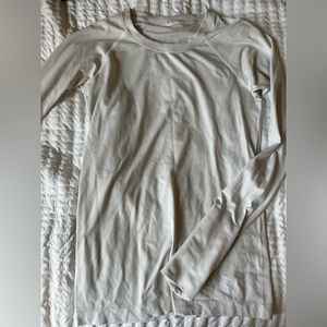 Lululemon swiftly tech long sleeve